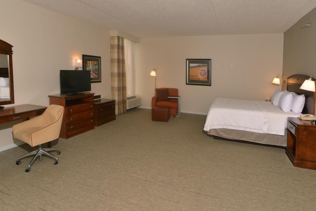 Hampton Inn Springfield-South Dış mekan fotoğraf